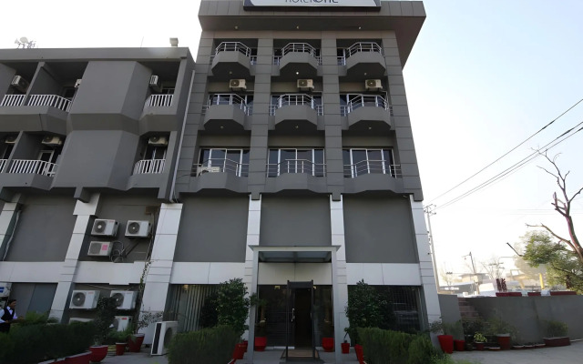 Hotel One Jinnah