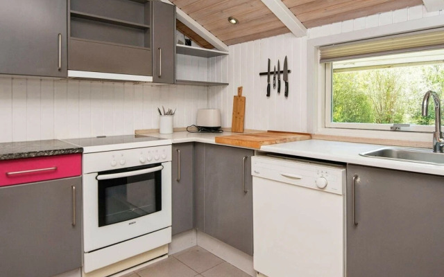 6 Person Holiday Home in Oksbøl