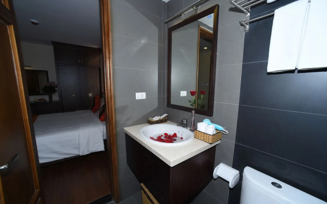 Centre Point Hanoi Hotel