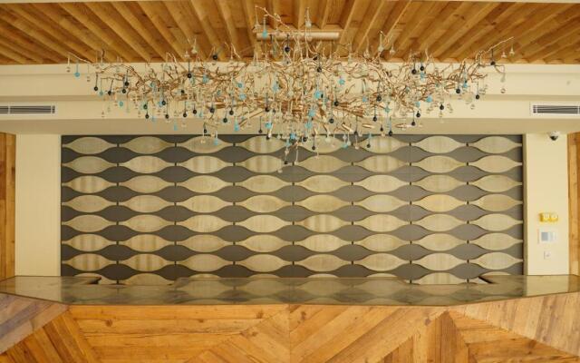 Les Regalia Hotel & SPA