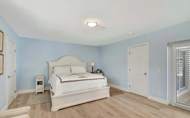 Dolphin Villa Private Pool!