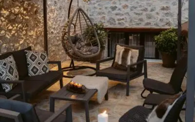 Afanos Guesthouse