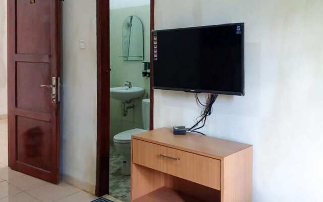 RedDoorz near Universitas Tujuh Belas Agustus Samarinda