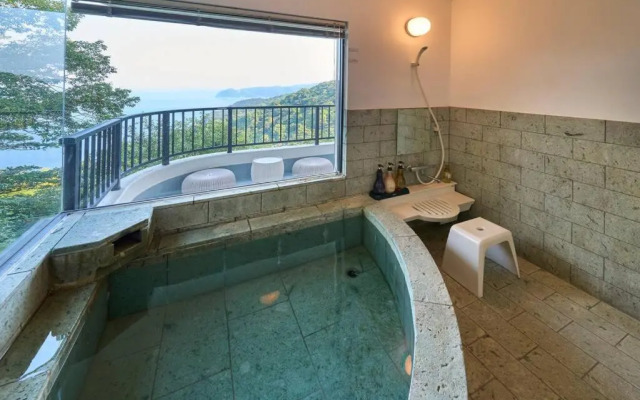 Suite Villa Panora Atami Sakurazawa