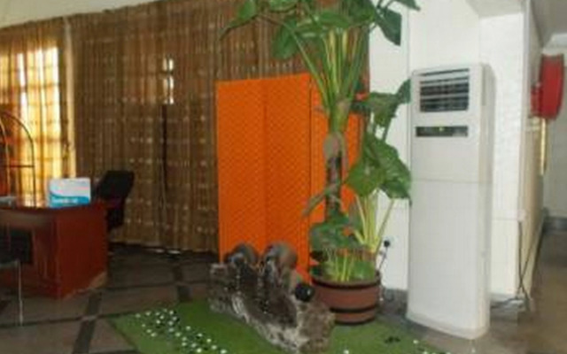 Francinesplace Hotel