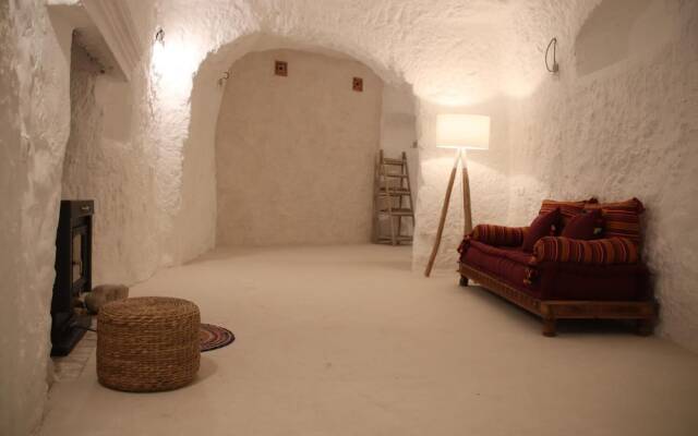 Casa Rural Cuevas De La Luz