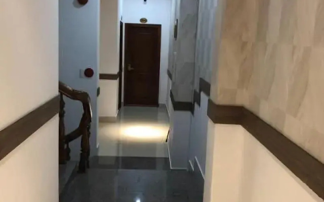 Phi Long Hotel