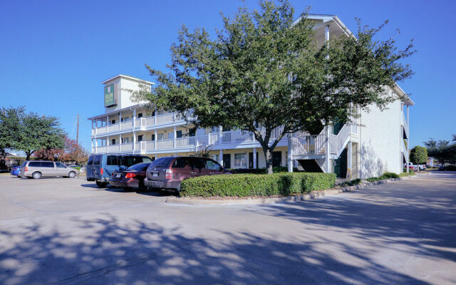 InTown Suites Extended Stay Houston TX – Hobby Airport