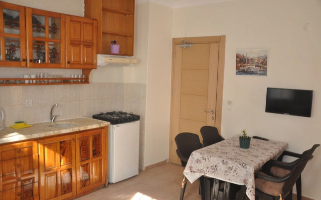 Dalyando Hotel