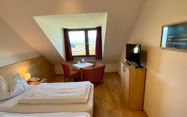 Hotel Schöne Aussicht