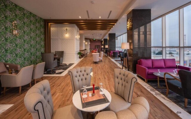 Nivel Hotel