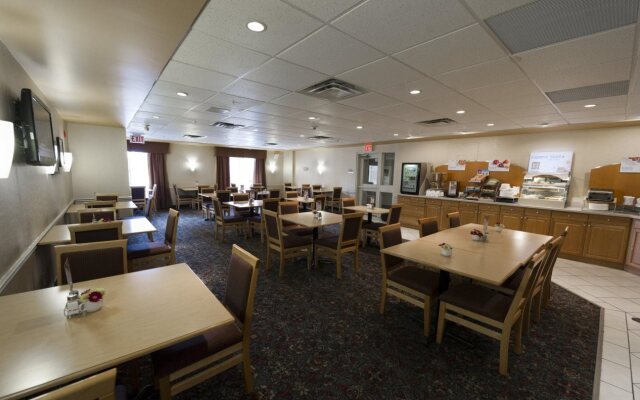 Sandman Hotel & Suites London Downtown