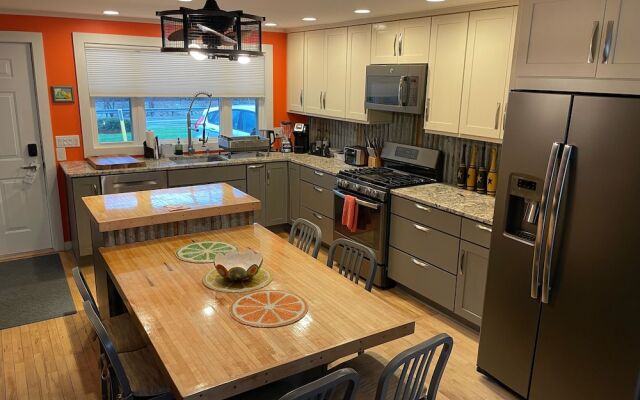 Sleep Woodstock Motel