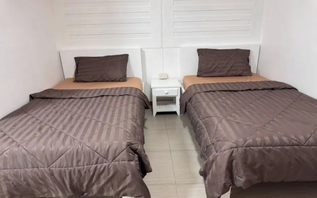 Ban Suan Suree Resort