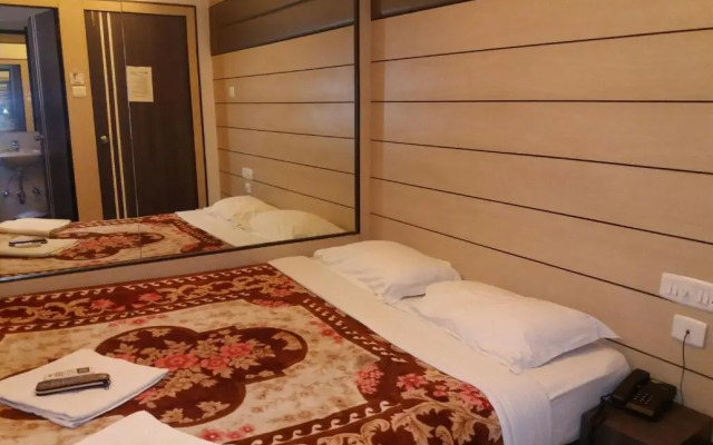 Hotel Esteem