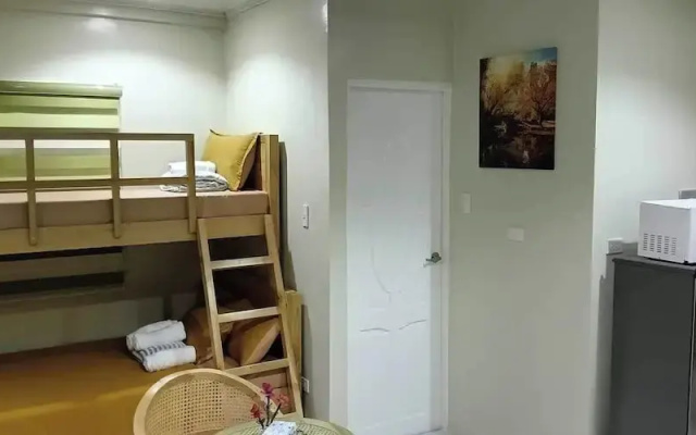 Michael's Homestay - Farm Villa near Patar Beach & Bolinao Falls