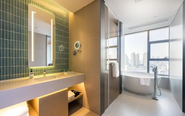 Holiday Inn Express Heze City Center By Ihg