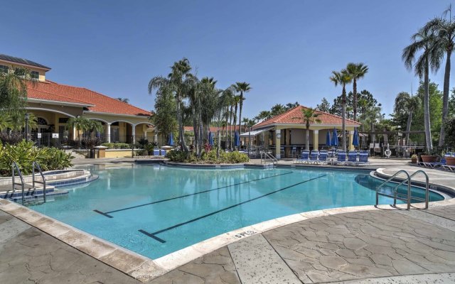 Kissimmee Villa w/ Pool & Lanai: 8 Mi to Disney!