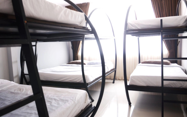 Sla Boutique Hostel