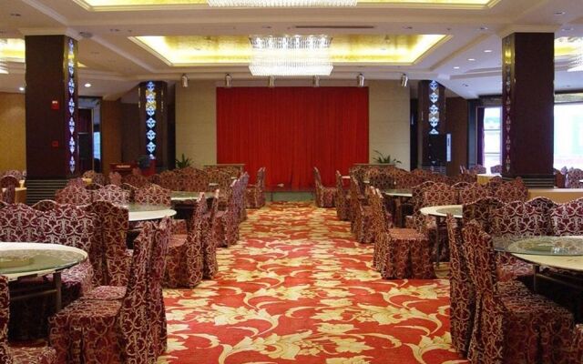 Qi Dong Grand Hotel