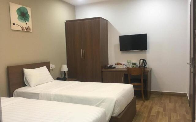 Vic House Hotel