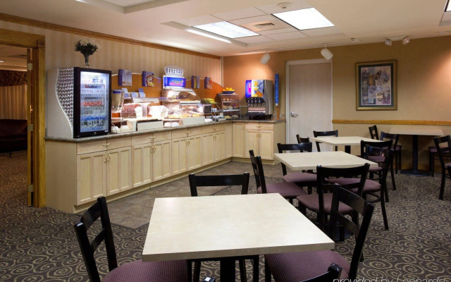 Comfort Inn & Suites Boulder