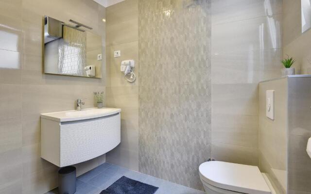 D&A Central Luxury Apartments