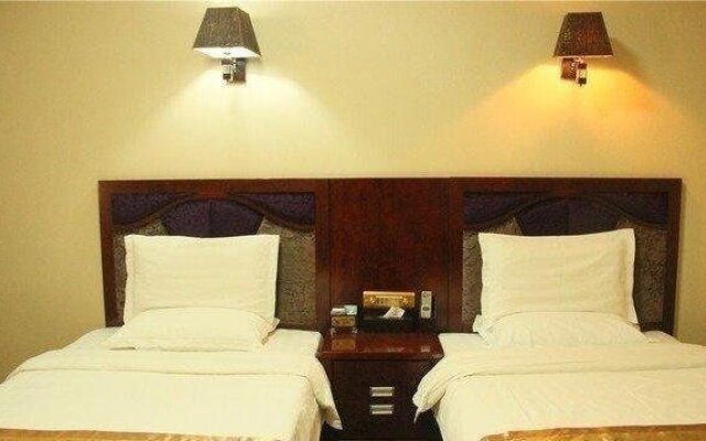 Jinghong Business Hotel