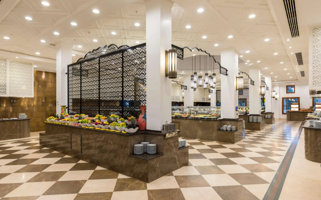 Ali Bey Club & Park
