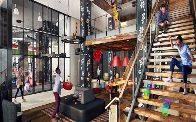 Global Luxury Suites at South Arlington