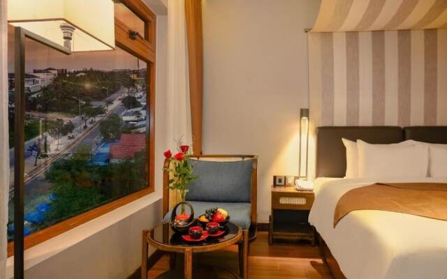 The Blossom Hoi An Ocean Front Hotel & Spa