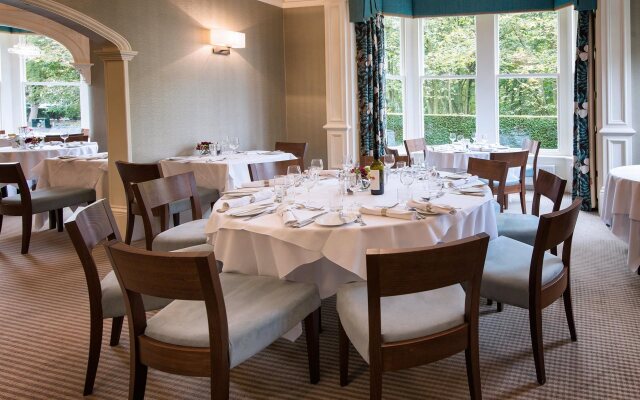 Ascot House Hotel