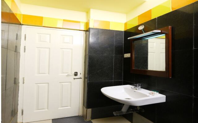 OYO 10630 Hotel Nano Turf