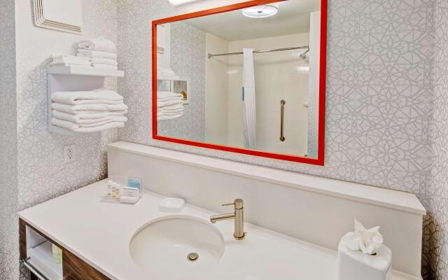 Hampton Inn Van Buren