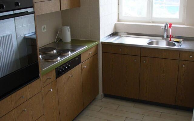 Easy - Living Budget Rooms
