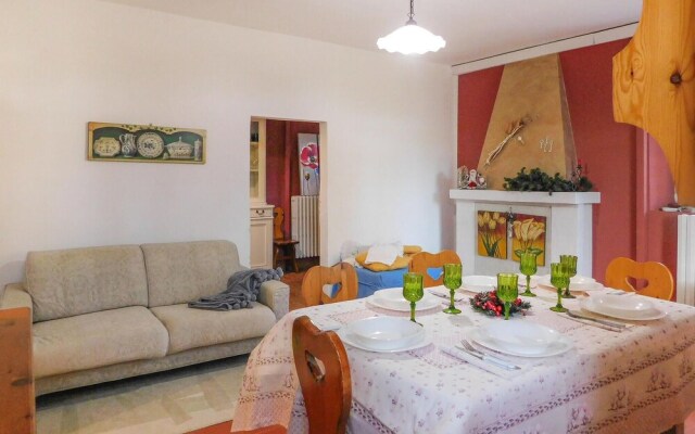 Beautiful Home in Cingoli With 3 Bedrooms and Wifi
