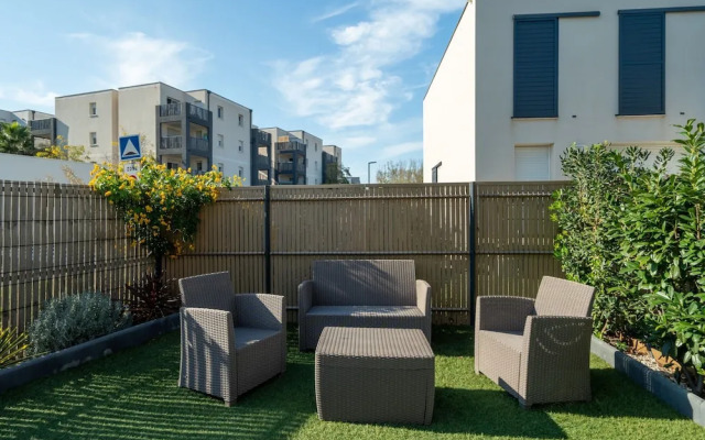 Relaxing Coastal Villa Retreat