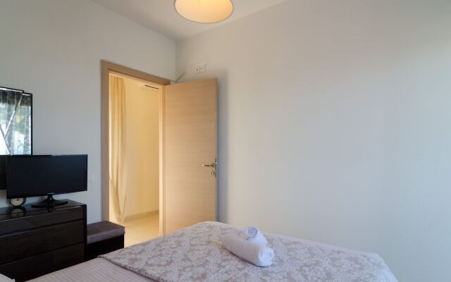 White Rose Villa