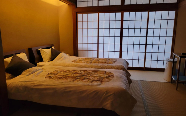 Tsukimotoya Ryokan – Guest Rooms – Toyooka