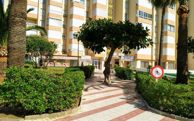 Tropicana Beach & Sun