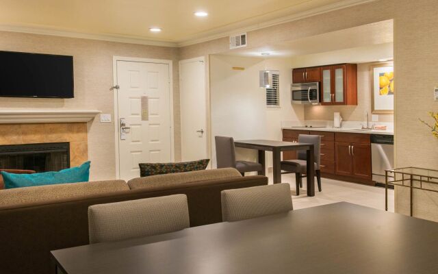 Staybridge Suites Oxnard River Ridge by IHG