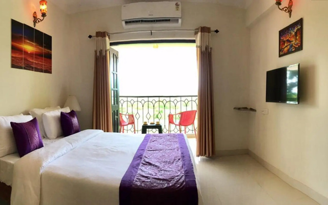 Monarch suites