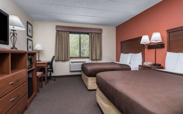 AmericInn by Wyndham Tofte Near Lake Superior