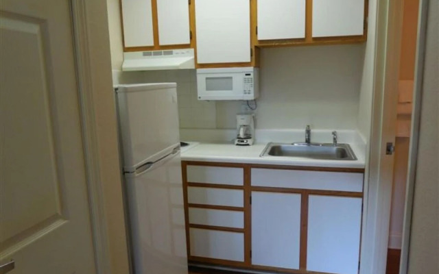 Affordable Suites Lexington