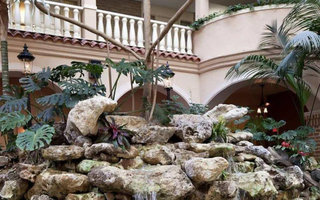 Embassy Suites by Hilton Jacksonville Baymeadows