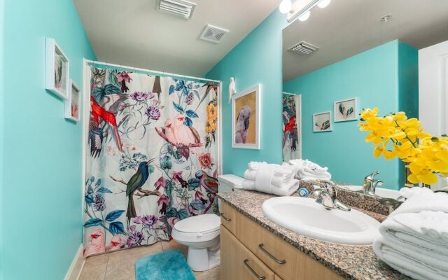 Crb0909 2 Bedroom Condo