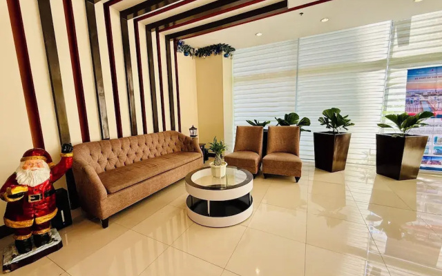 One Palm Tree Villas Across NAIA T3