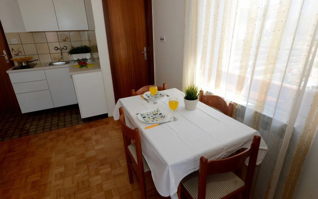 Apartment Padrenostro Zadar