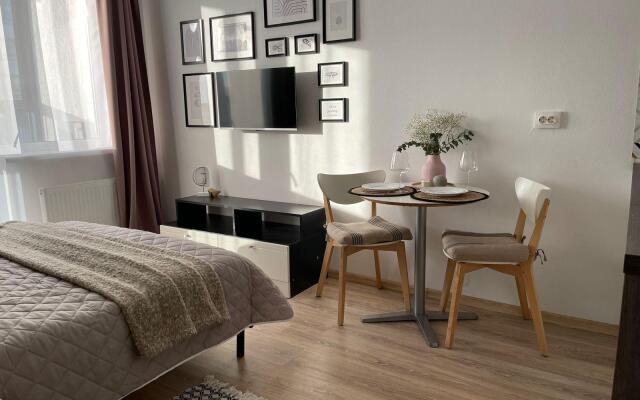 Апартаменты на улице Хрустальногорская 88