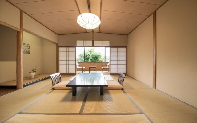 Arima Onsen Hanano – Adults Only